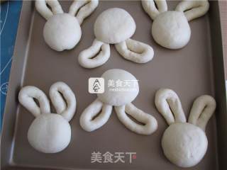 #aca烤明星大赛#bunny Yogurt and Strawberry Jam Bread recipe