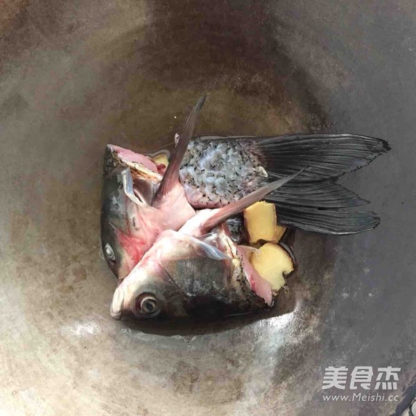 Fish Head Vermicelli Soup recipe