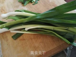Stir-fried Pork Belly with Garlic Sprouts recipe