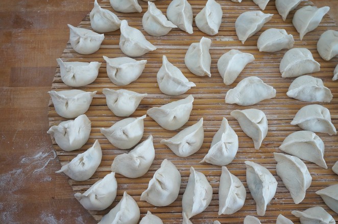 Pork Celery Leaf Dumplings recipe