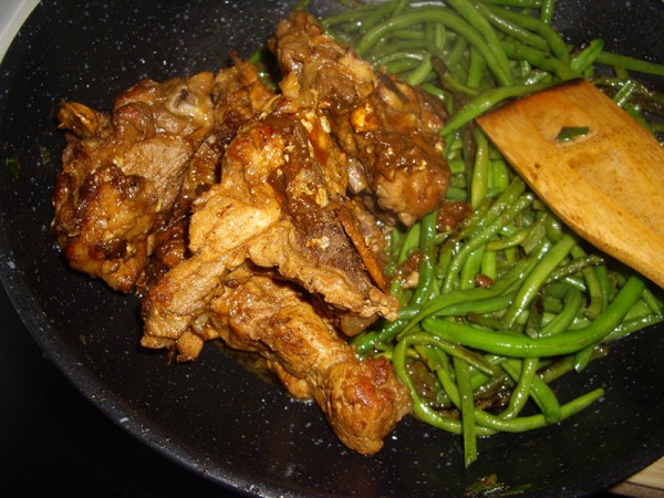 Carob Stewed Bone recipe