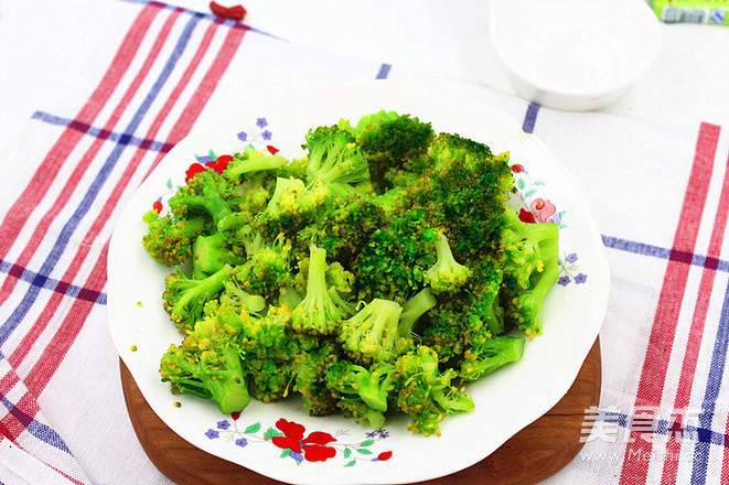 Stir-fried Shrimp with Broccoli recipe