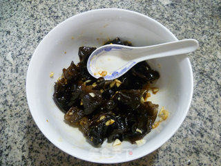 Black Fungus with Minced Garlic recipe