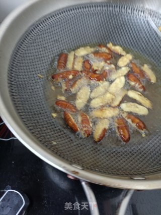 Dry Stir-fried Silkworm Pupa recipe