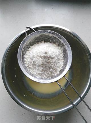 #aca烤明星大赛#~cartoon Little Yellow Man Burns Fruit recipe