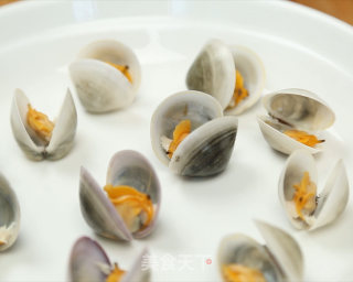 Steamed Egg with Clams recipe