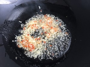 Grilled Clams and Shrimps with Enoki Mushrooms and Garlic recipe