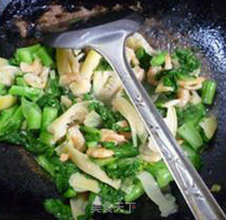 Stir-fried Cabbage Cores recipe