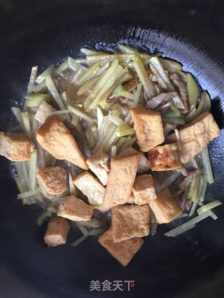 Tofu with Potatoes recipe