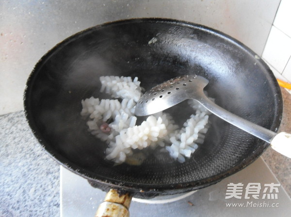 Spicy Fried Cuttlefish Flower recipe