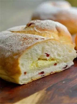 Cranberry Cheese Soft European Buns recipe