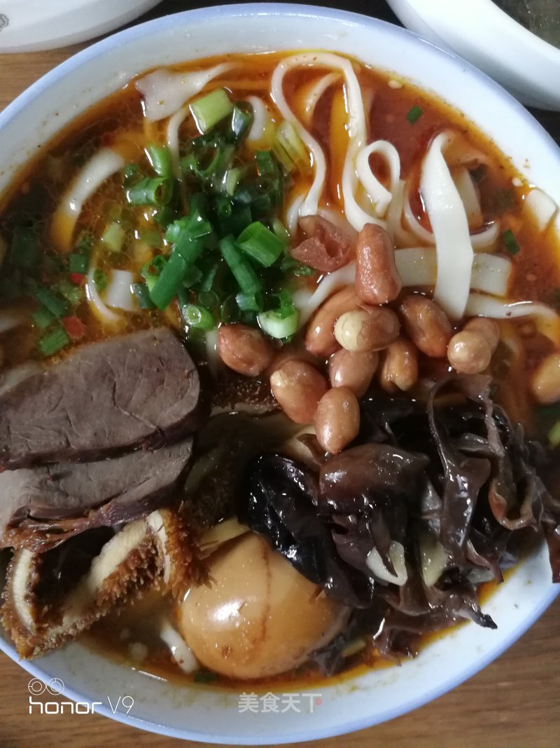 Hand-made Lo Noodles recipe