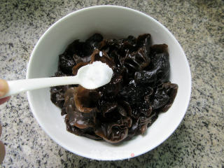 Hot and Sour Black Fungus recipe