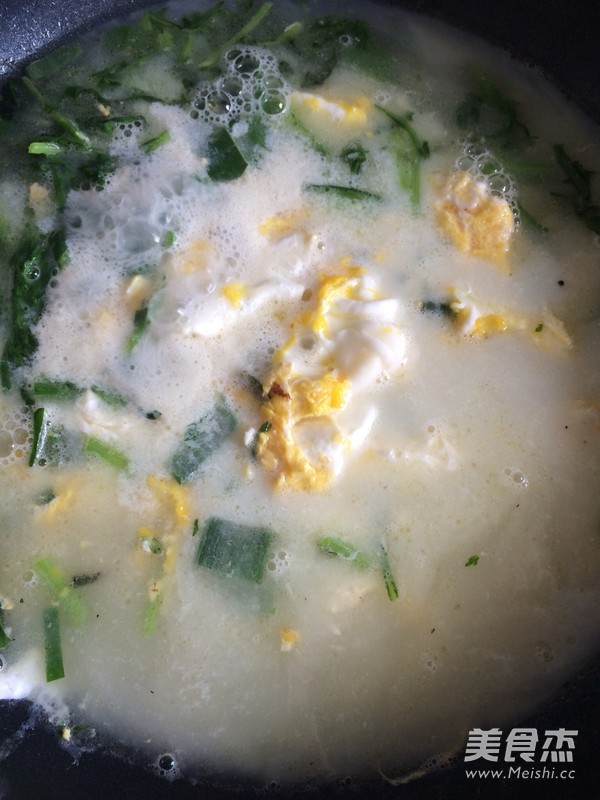 Chrysanthemum and Egg Soup recipe