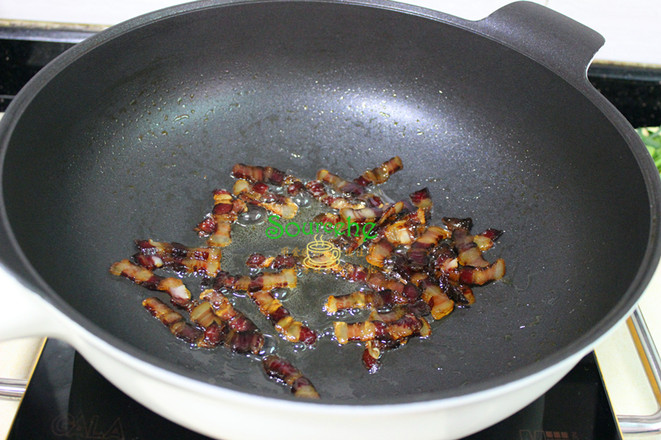 Stir-fried Garlic Sprouts with Bacon recipe