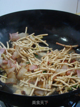 Stir-fried Houttuynia Cordata recipe