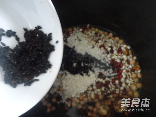 Health-preserving Rice Porridge recipe