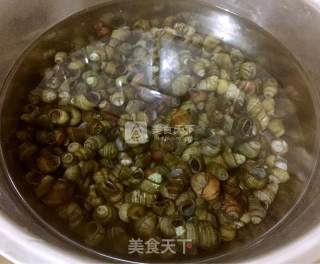 Stir-fried Escargot with Garlic Chili Sauce recipe