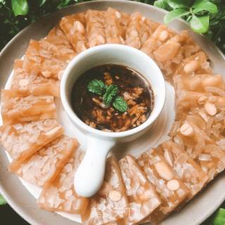 Full of Collagen Pork Jelly recipe