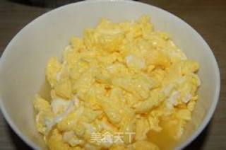 Simple and Delicious - Scrambled Eggs with Tomatoes recipe