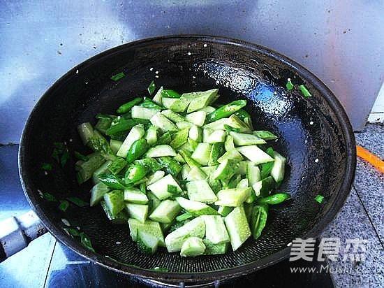 Stir-fried Dry Cucumber recipe