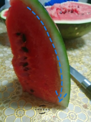 Eat Watermelon Skillfully recipe