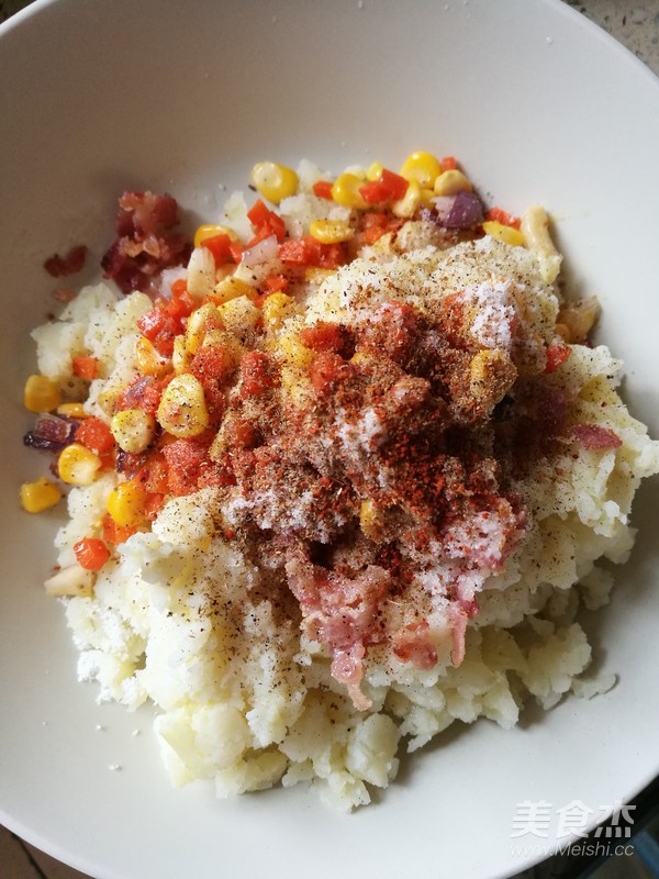 Baked Bacon and Brushed Mashed Potatoes recipe