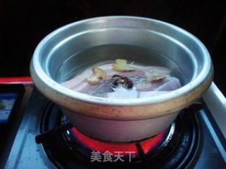 Relieve Greasiness and Eat Again-sour Purple Ginger and White Meat recipe