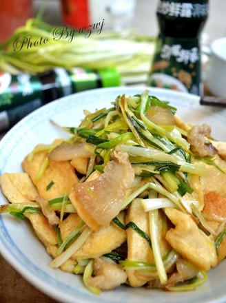 Stir-fried Tofu with Buckwheat recipe