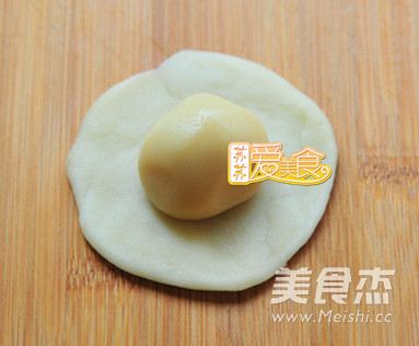 Low Oil Version of Egg Yolk Crisp recipe