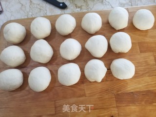 Egg Buns with Chives and Vermicelli recipe