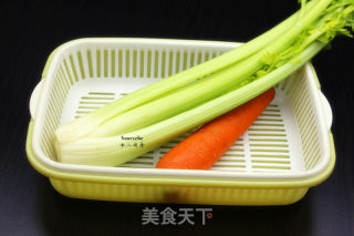 Lose Weight in Spring, Start with Cold Celery recipe