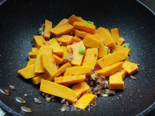 Roasted Pumpkin with Minced Meat recipe