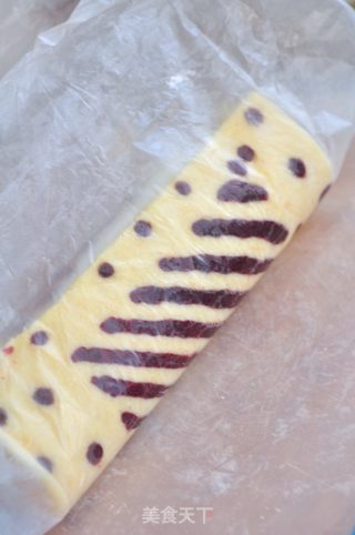 Striped Cake Roll recipe