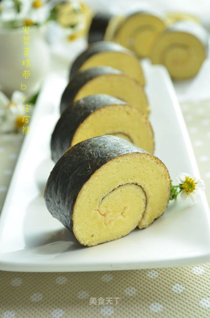 It’s Cold, So You Have to Wear A Coat on The Cake [seaweed Cake Roll] recipe