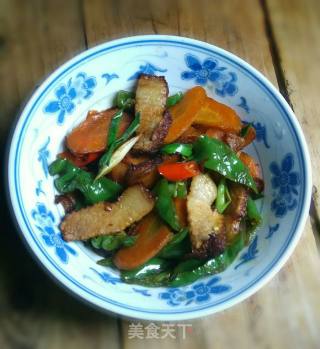 Stir-fried Twice-cooked Pork with Carrot recipe