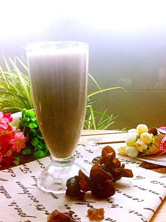 Jujube, Longan, Black Fungus Juice recipe