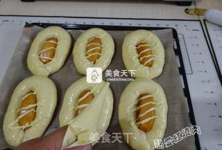 #aca烤明星大赛#——corn Sausage Meal Buns recipe