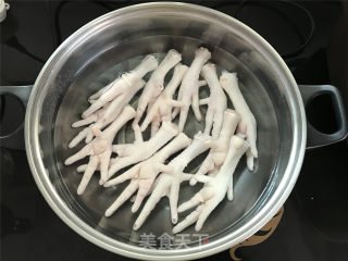 Spicy Chicken Feet recipe