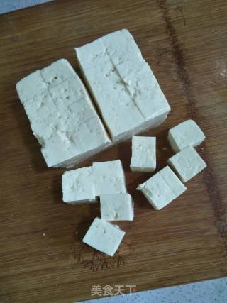 Stir-fried Tofu with Canola recipe