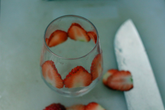 Banana Strawberry Milkshake recipe