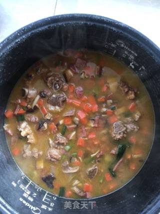 Braised Rice with Pork Ribs and Wax Intestines recipe