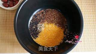 Mixed Grains and Red Dates Porridge recipe