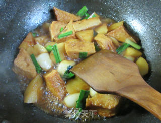 Fish Tofu with Grilled Radish recipe