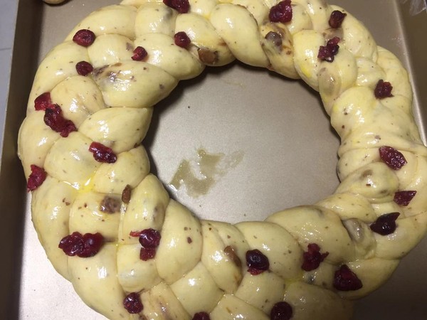 Whole Wheat Garland Bread recipe