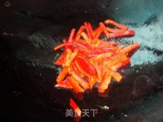 Stir-fried Chives with Egg and Red Pepper recipe