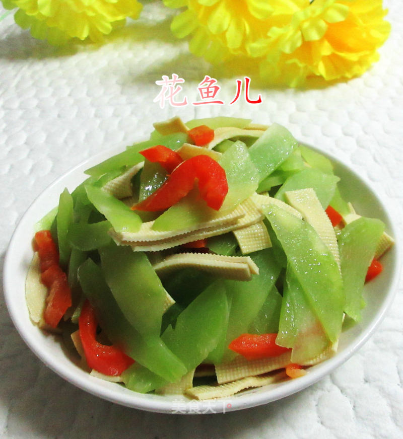 Stir-fried Lettuce with Red Pepper Thousands