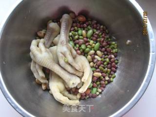 Bean and Chicken Feet recipe