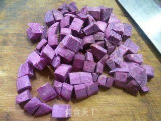 Purple Sweet Potato and Tremella Soup recipe