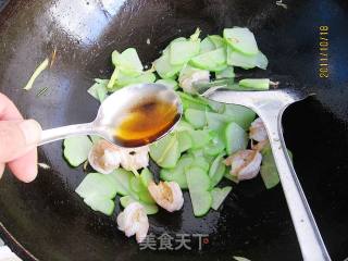 Fried Shrimp Balls with Chayote recipe